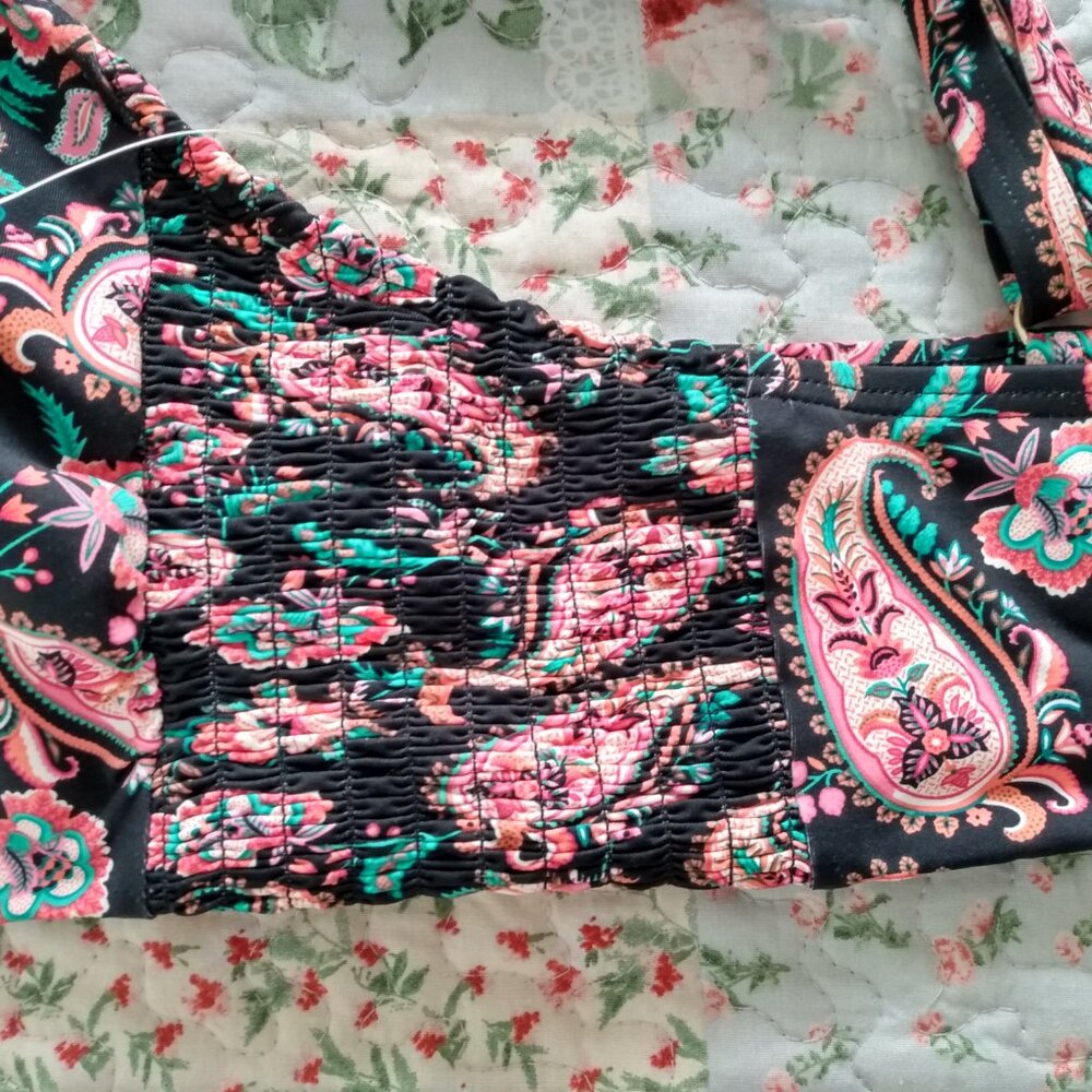 Nwt, lands end sz lg, swim top - Picture 4 of 7